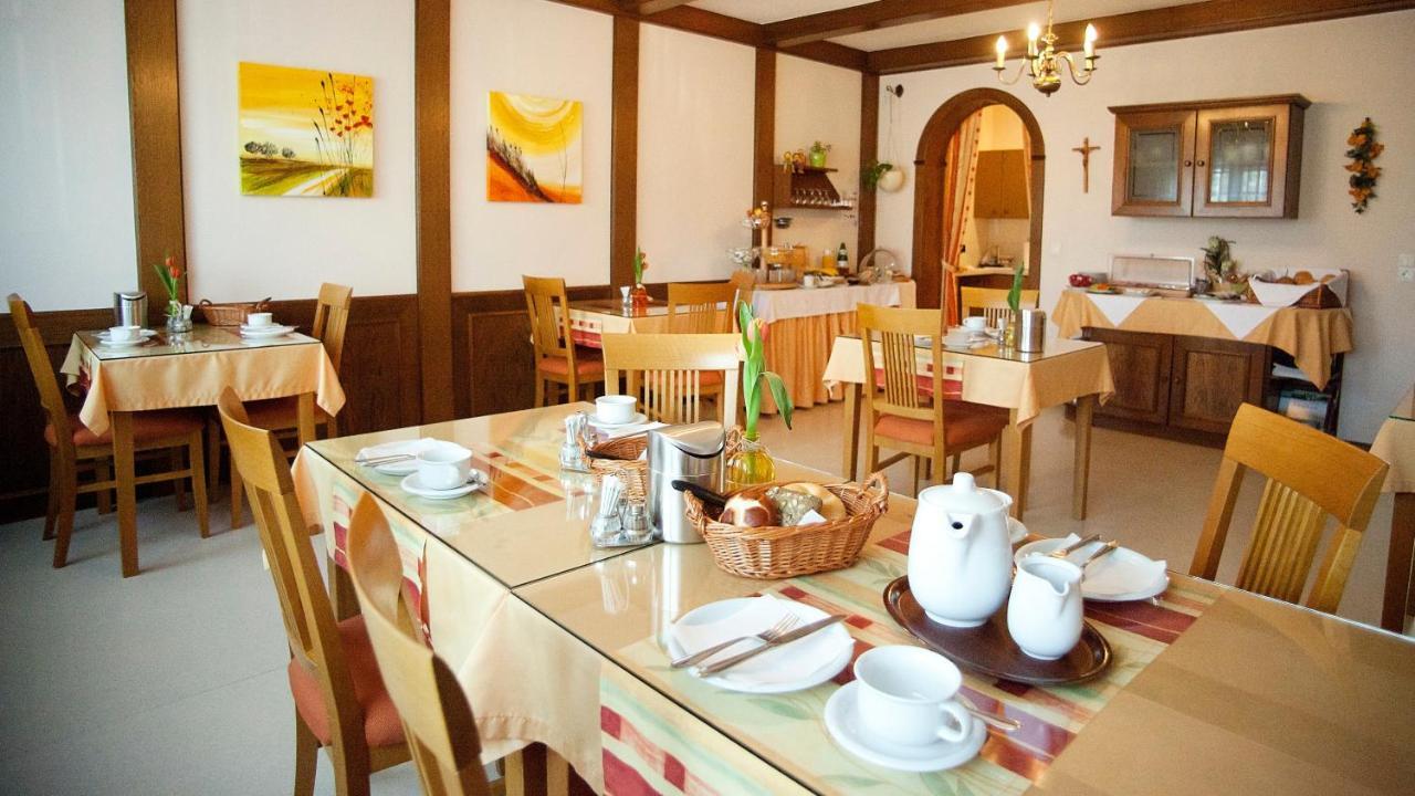 포돌스돌프앰씨 Gastehaus Moser B&B 외부 사진